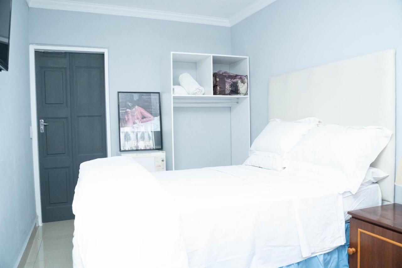 Lancaster Guest House Боксбург Екстериор снимка